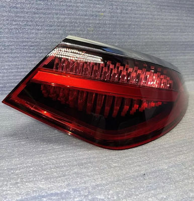 2021-2024 Mercedes Kelas S W223 Penumpang Kanan Lampu Belakang Led