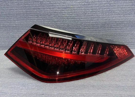 2021-2024 Mercedes Kelas S W223 Penumpang Kanan Lampu Belakang Led